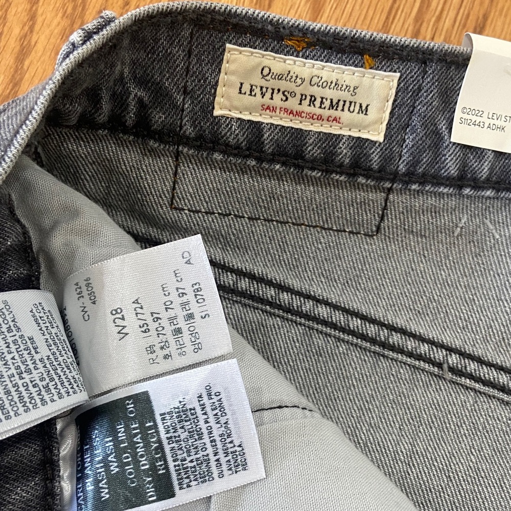 Levi's 501 Black-Gray Washed Denim Shorts NWT - Picture 5 of 7